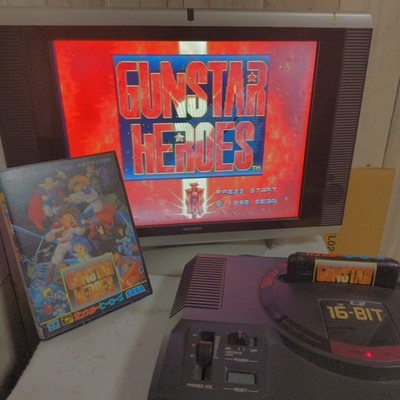 Treasure Gunstar Heroes Sega Mega Drive Genesis Boxed Set Working Japan Import