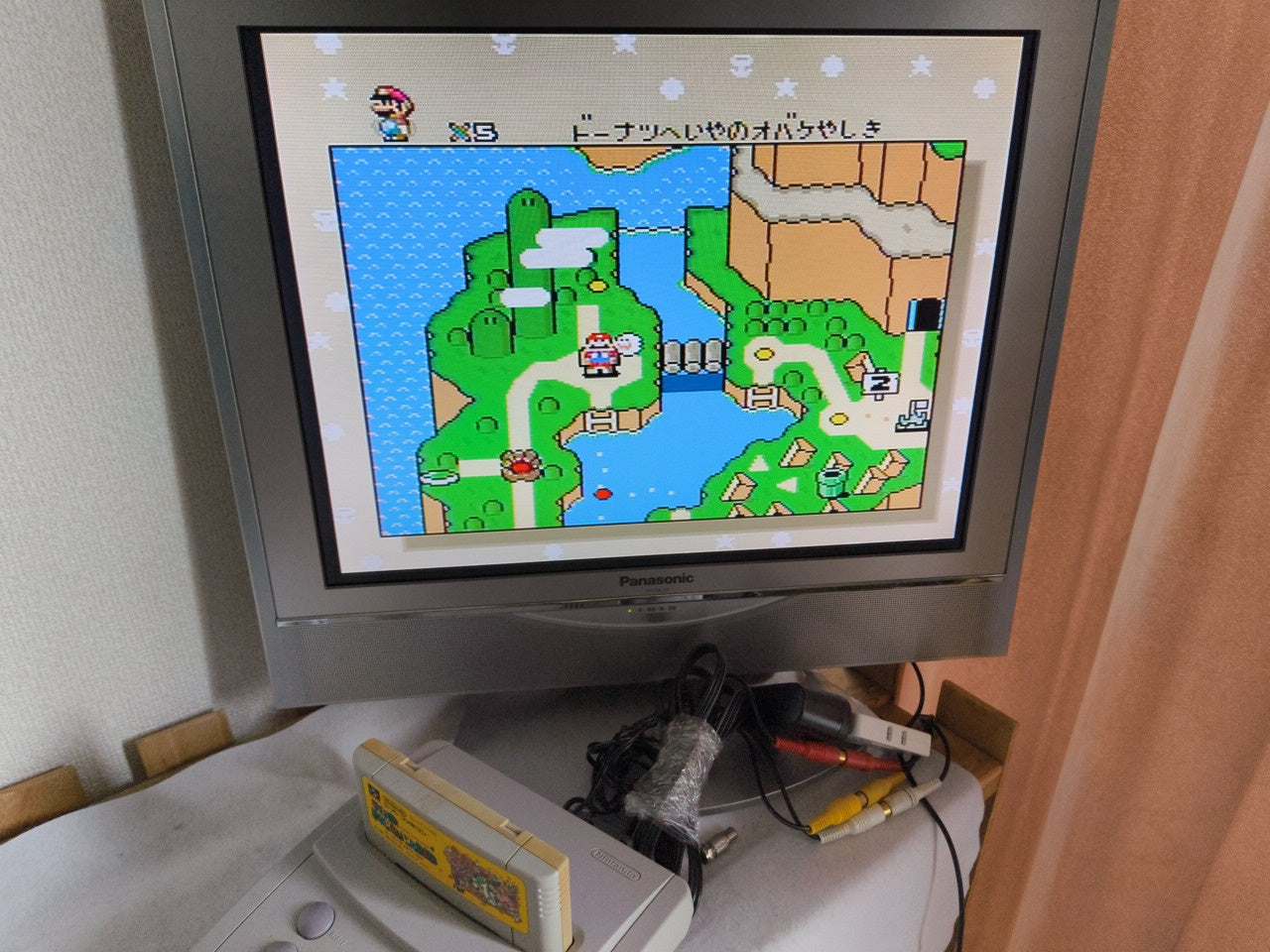 Nintendo Super Famicom Jr. (SNES) Console w/AV cable, Game, Box, Working-h0205-1