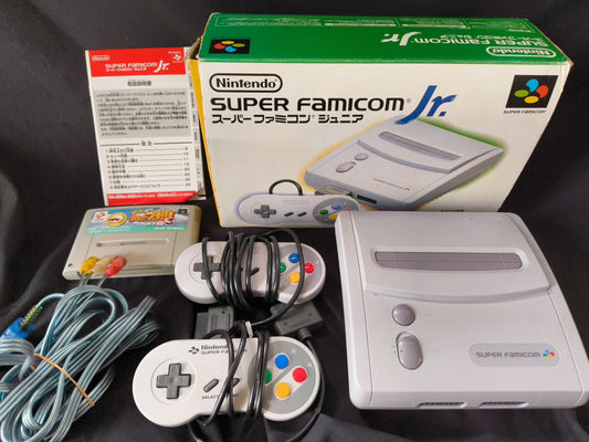 Nintendo Super Famicom Jr. (SNES) Console, w/Pads, Manual, Box, Game set-h0206-2