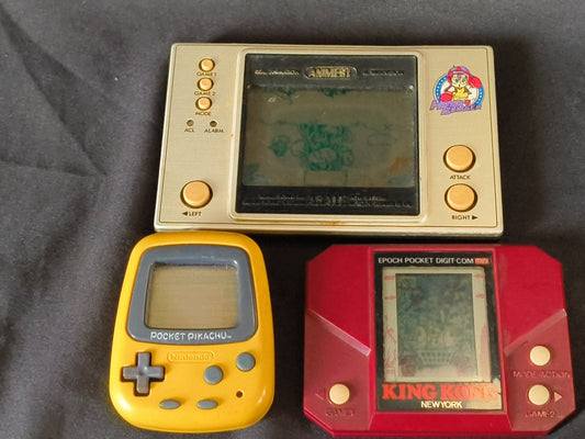 JUNK LSI PORTABLE GAME Arare-chan, KING KONG, Pocket Pikachu 3-PCS set-h0418-