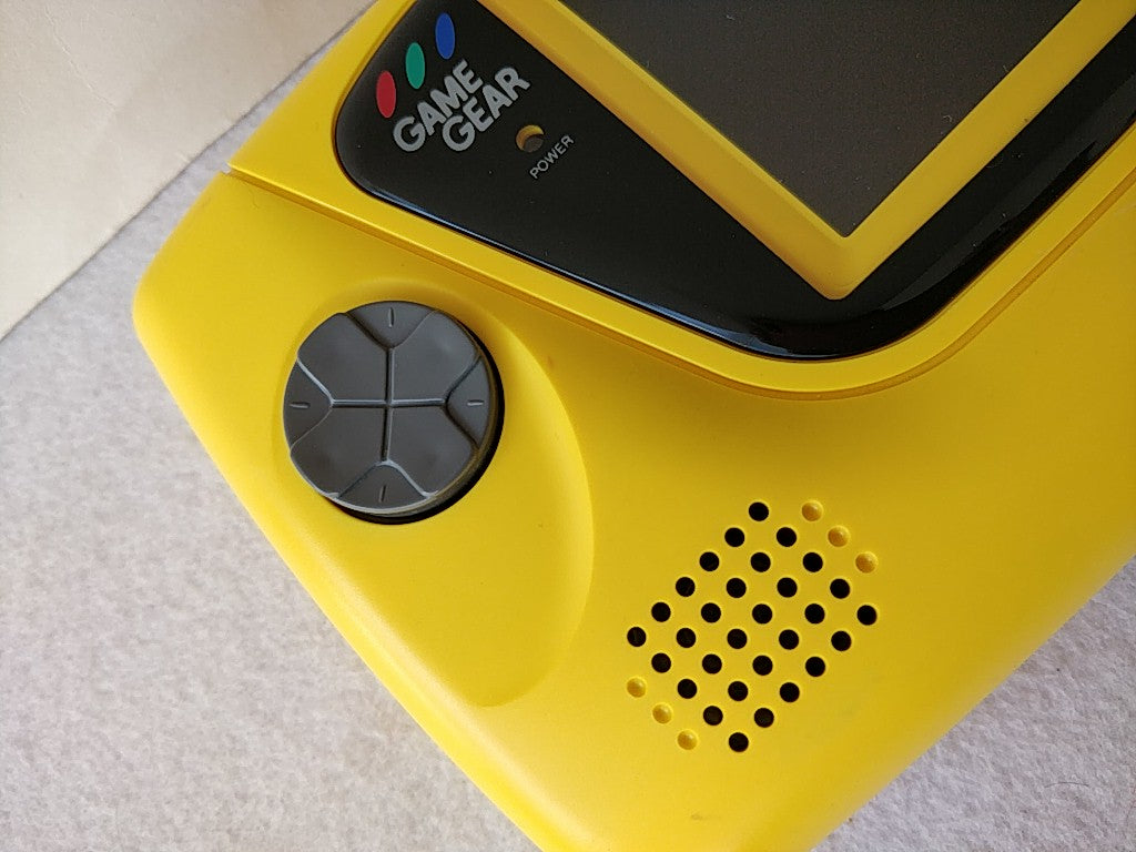 SEGA GAME GEAR HGG-3223 Yellow color Handheld Console/Has dead pixel line-d0223-