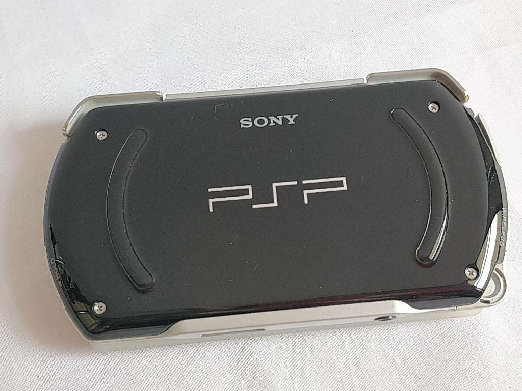SONY PSP Go Playstation Portable console, manual, battery cable, Boxed -e0815-