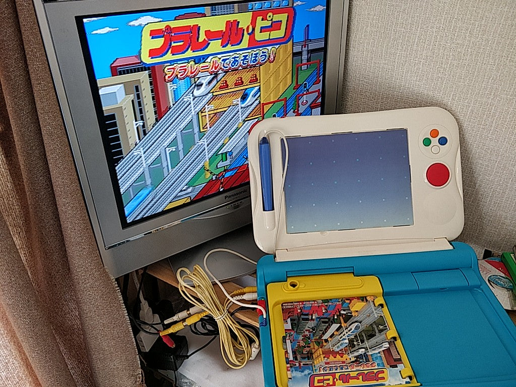 Japanese SEGA TOYS Kids Communication PICO Console in Box set, tested-e0930-