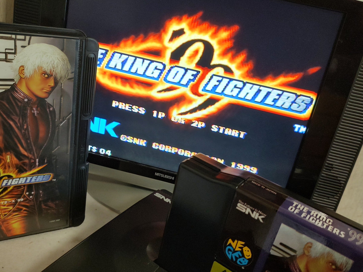 KOF 99 THE KING OF FIGHTERS 99 SNK NEO GEO AES w/Manual, Box, Working-f0504-4