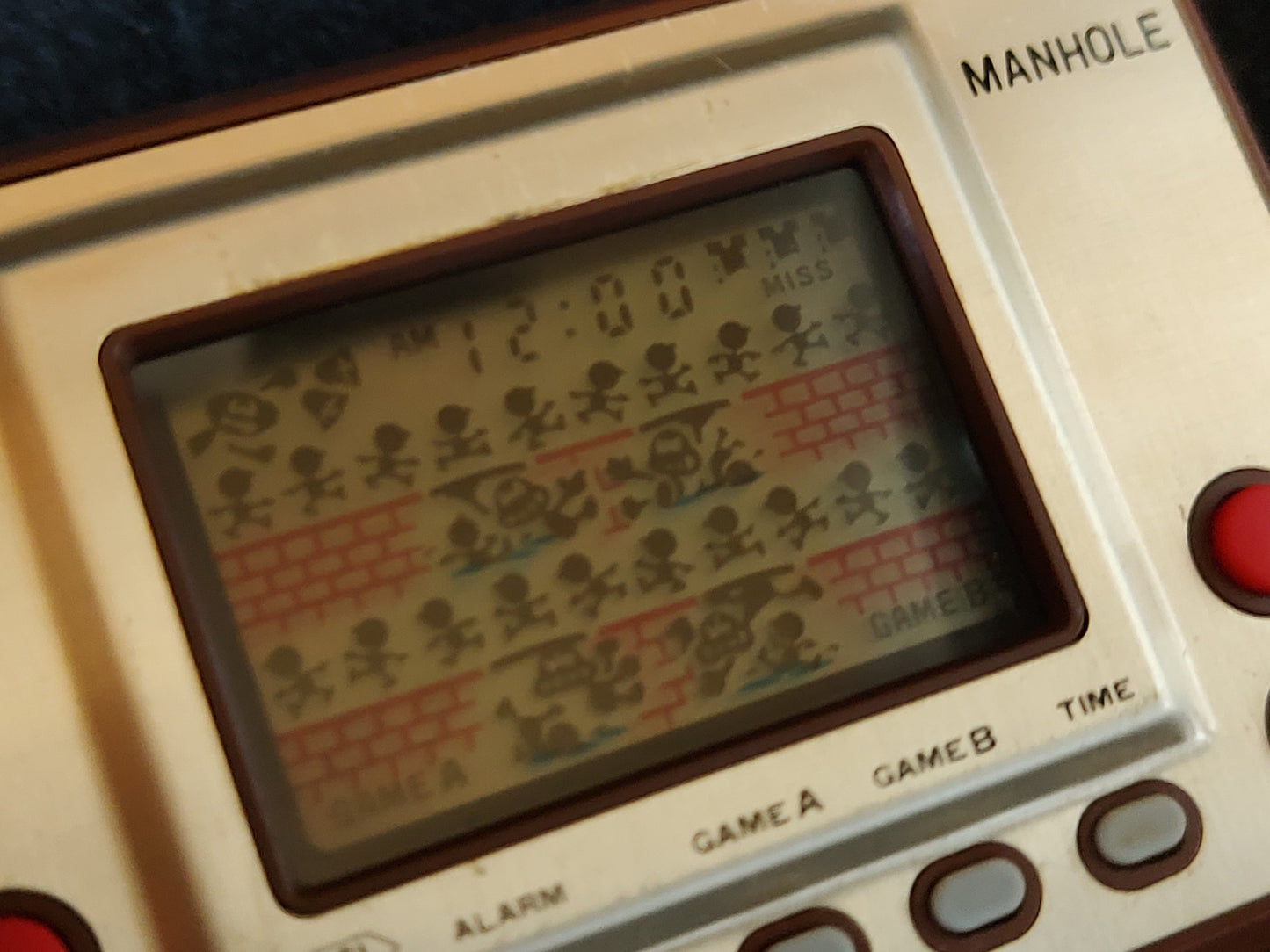 Vintage Nintendo Game & Watch Manhole (utility hole) console, Working-f0810-