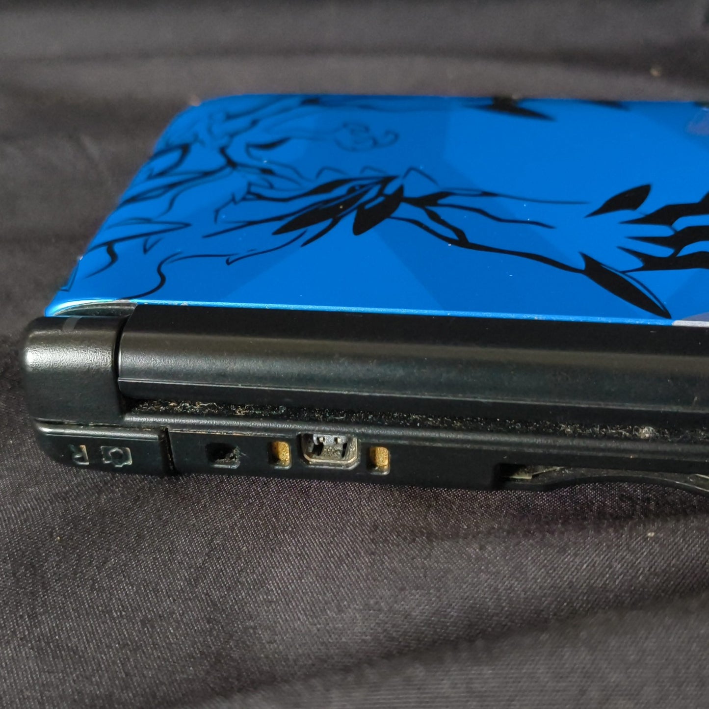 Nintendo 3DS LL XL Pokemon X Yerneas Yveltal Blue Console Limited Edition Japan