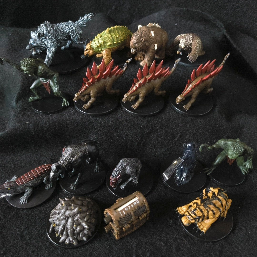 D&D Dungeons & Dragons Dreamblade Miniature Figures Lot WizKids Wizards TTRPG