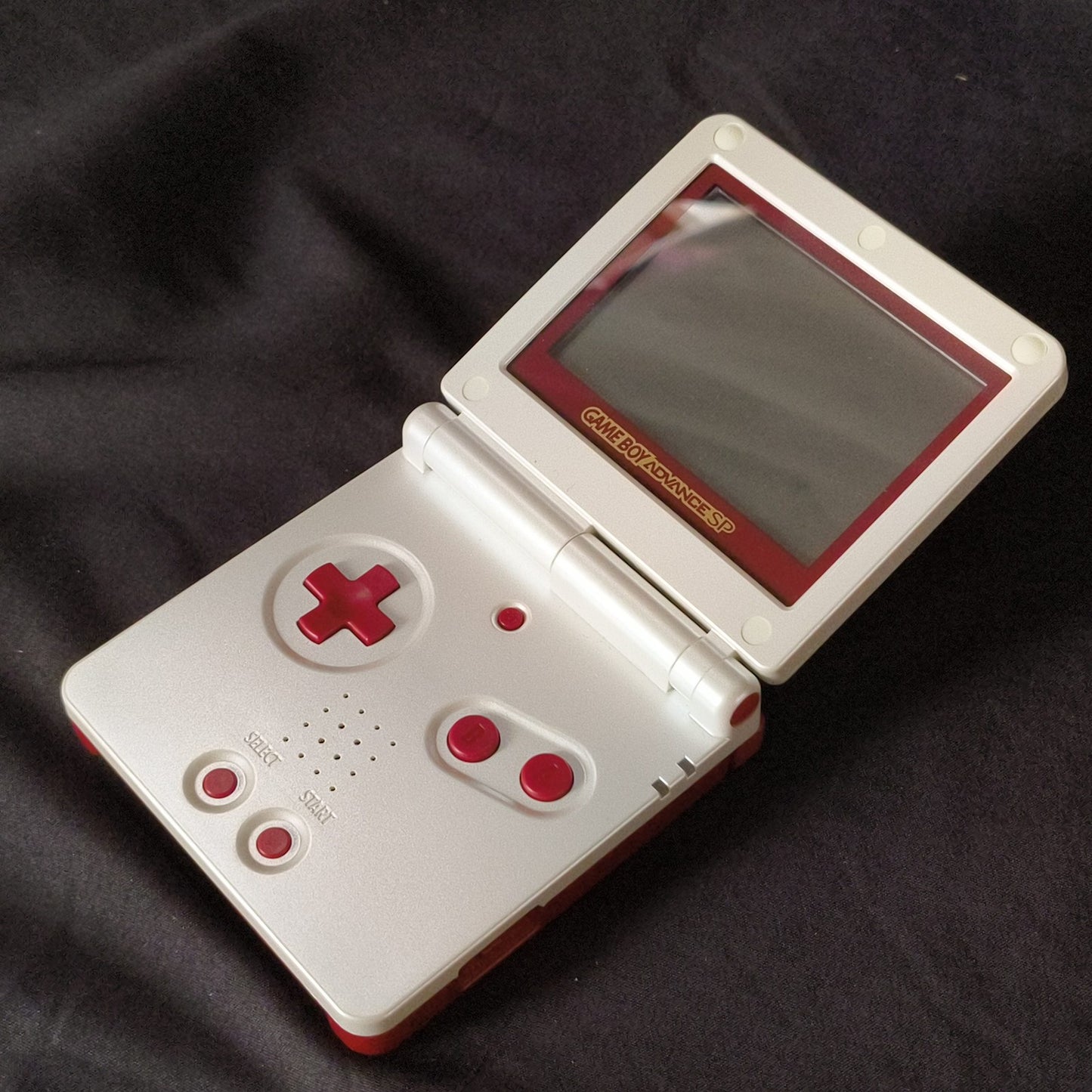 Nintendo GAMEBOY ADVANCE SP Console Famicom color edition w/manual, box, Working