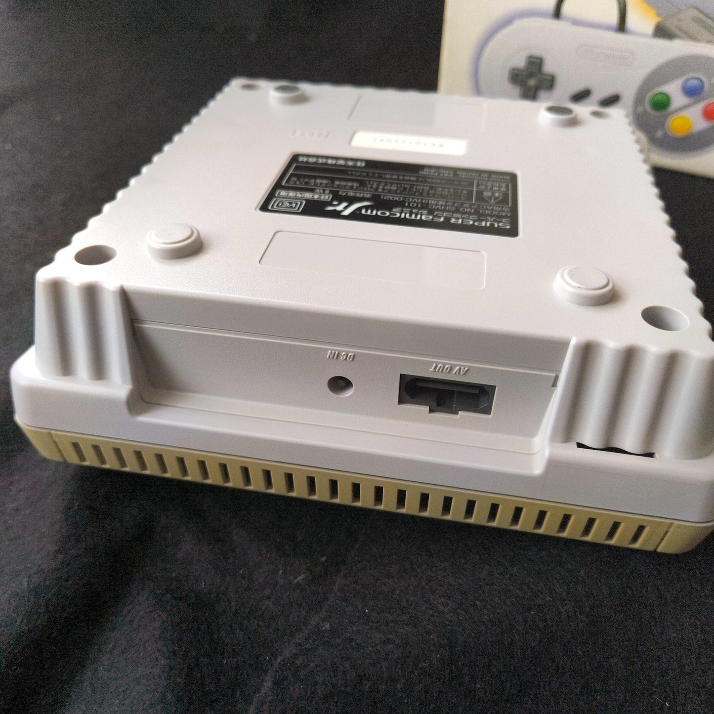 Nintendo Super Famicom Jr. (SNES) Console w/Pad and Box set, Working, Japan