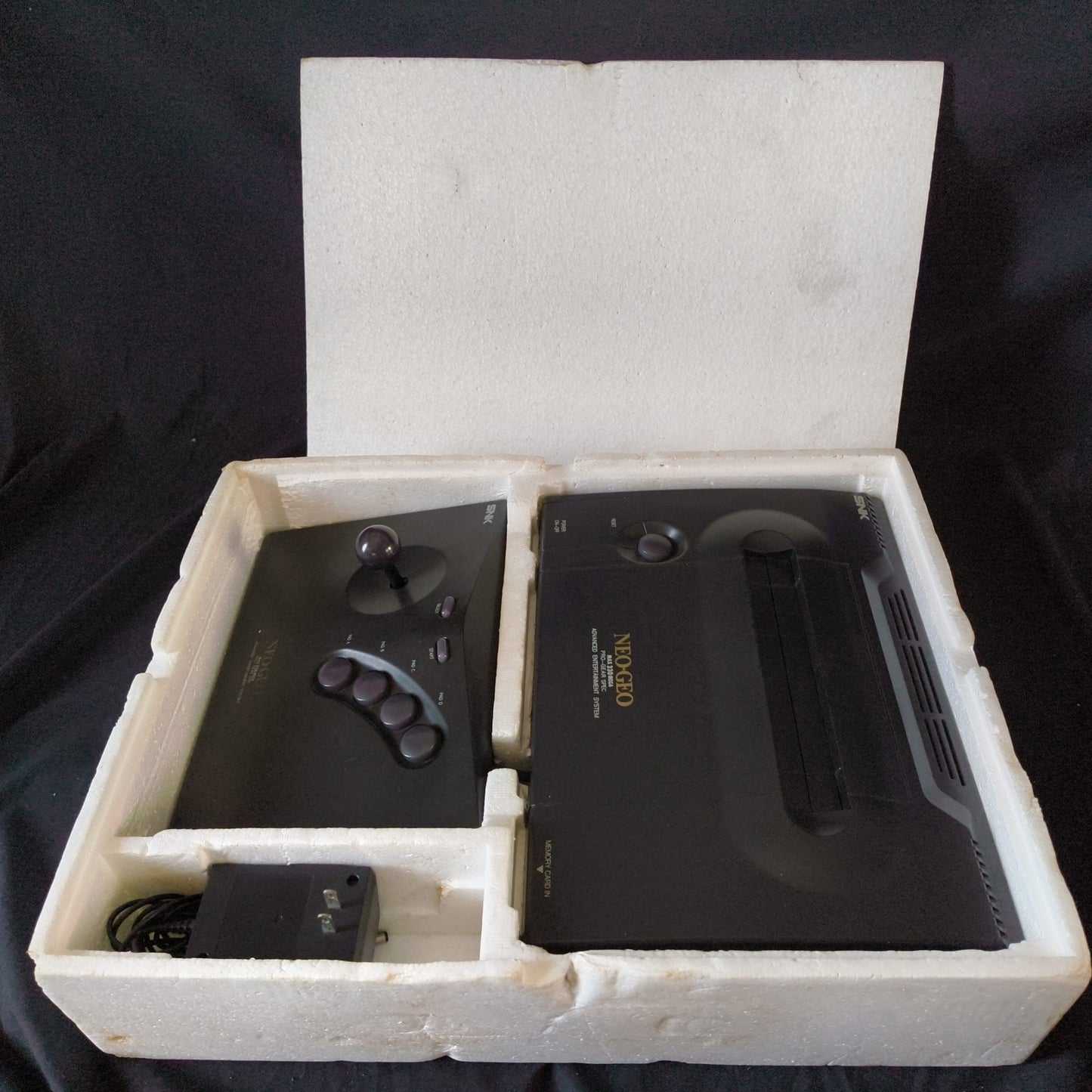 SNK NEOGEO AES ROM cartridge system Console NEO-0, w/PSU, Pad, Box set, Japan