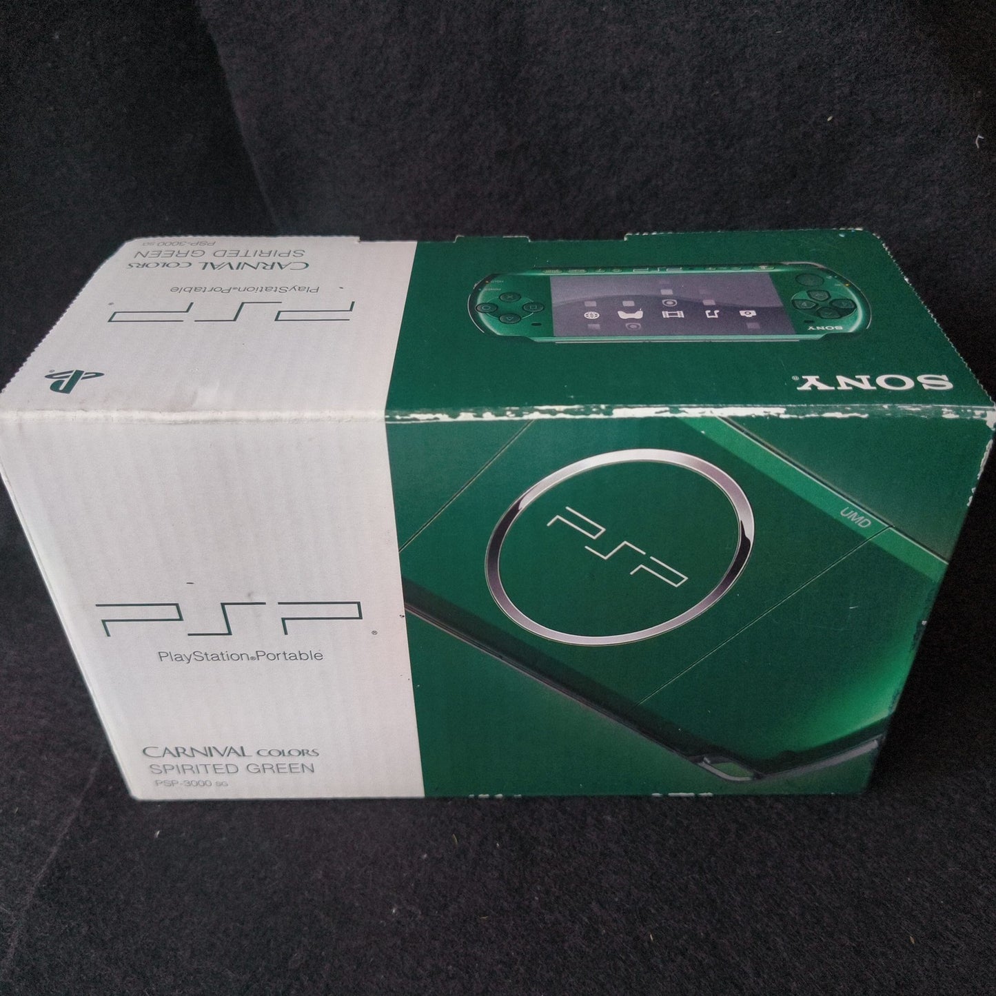 Sony PSP 3000 Spirited Green Console Boxed Set Memory Stick 4GB Yellowing Screen