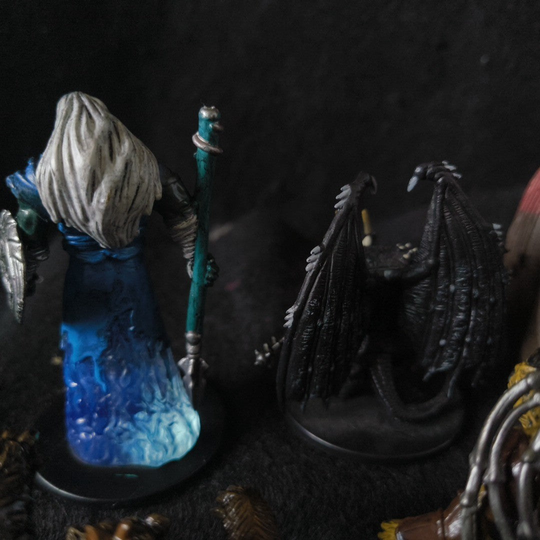 D&D Dungeons & Dragons Dreamblade Miniature Figures Lot WizKids Wizards TTRPG