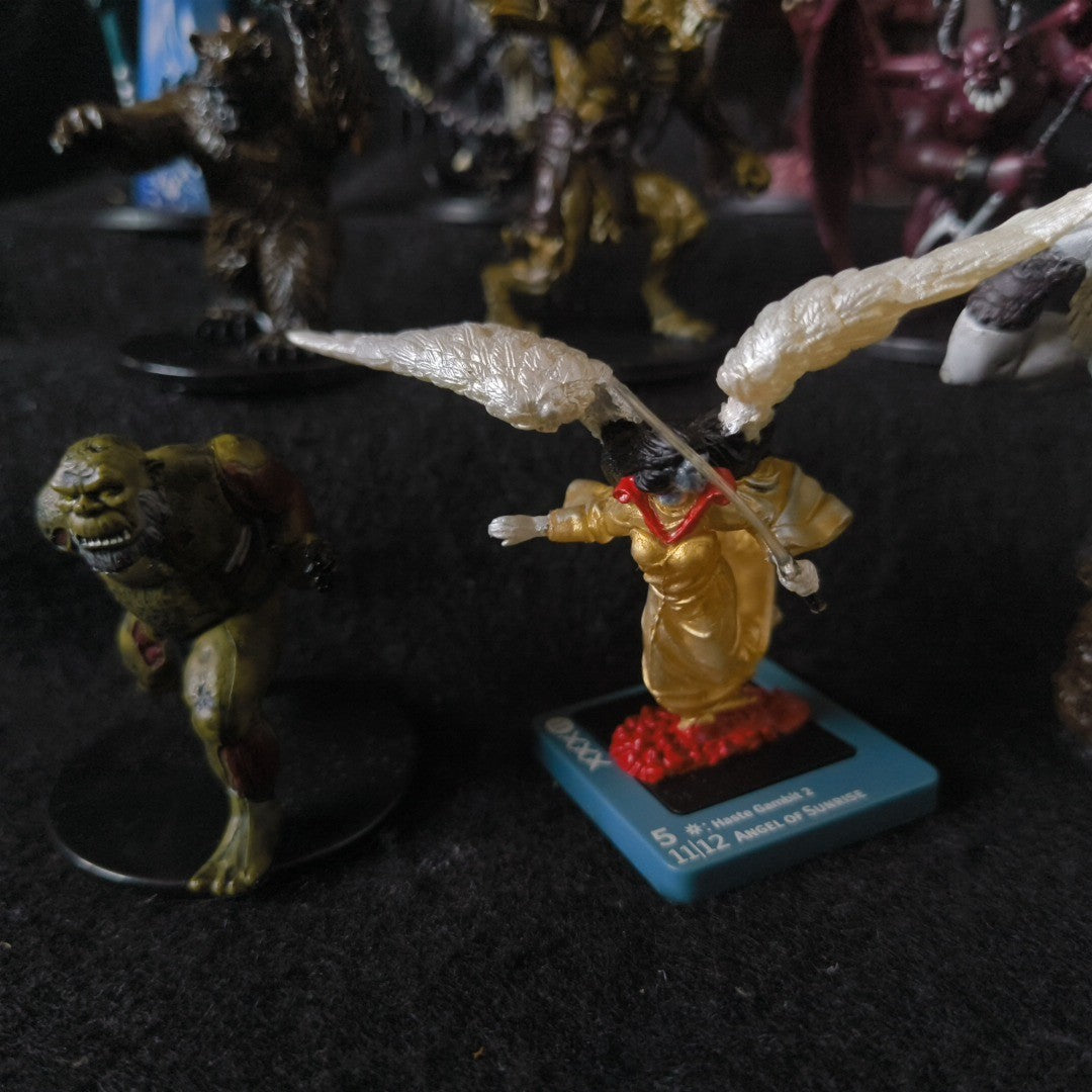 D&D Dungeons & Dragons Dreamblade Miniature Figures Lot WizKids Wizards TTRPG