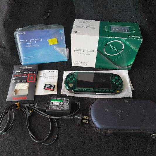 Sony PSP 3000 Spirited Green Console Boxed Set Memory Stick 4GB Yellowing Screen
