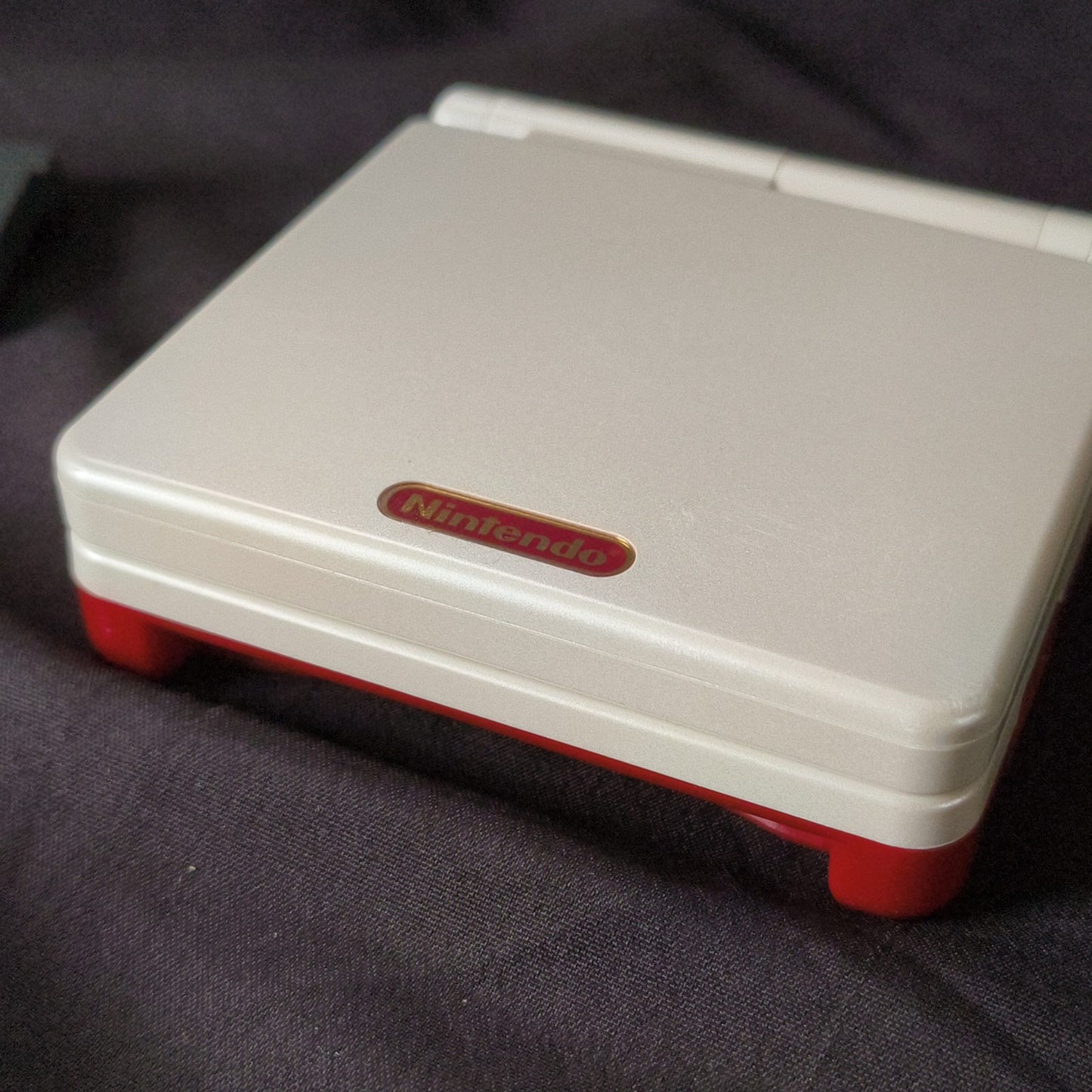 Nintendo GAMEBOY ADVANCE SP Console Famicom color edition w/manual, box, Working