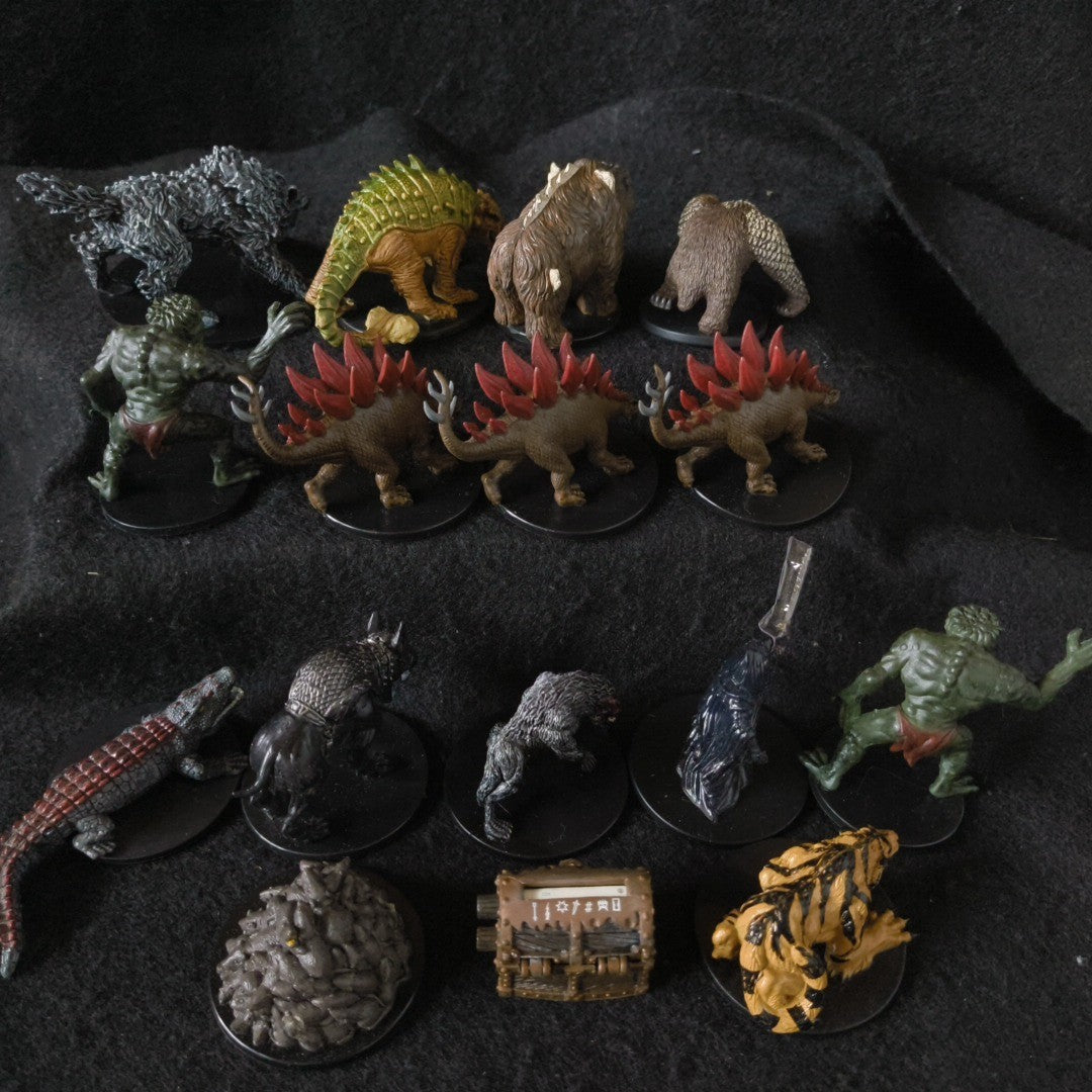 D&D Dungeons & Dragons Dreamblade Miniature Figures Lot WizKids Wizards TTRPG