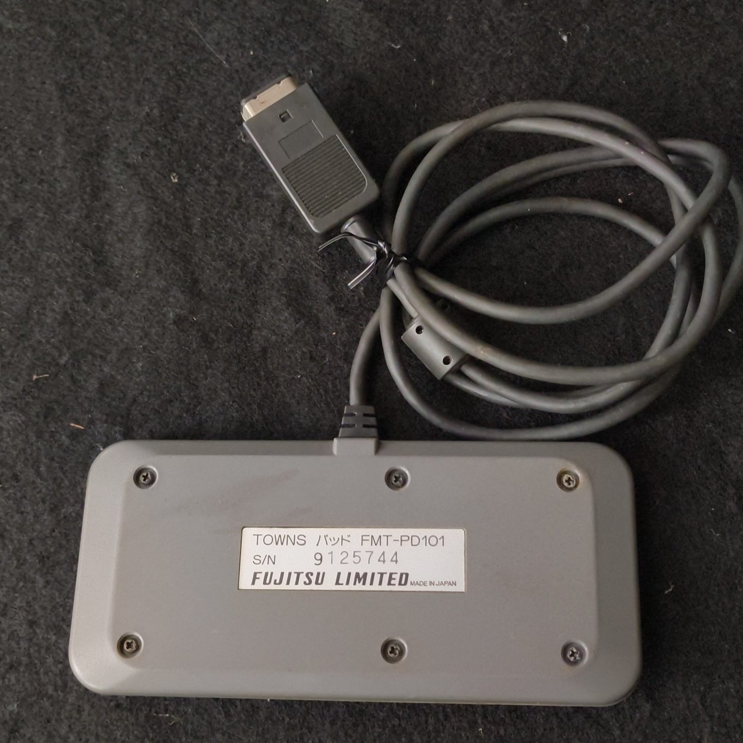 Fujitsu FM TOWNS Pad FMT-PD101 Controller Genuine Japan Retro Game, Working