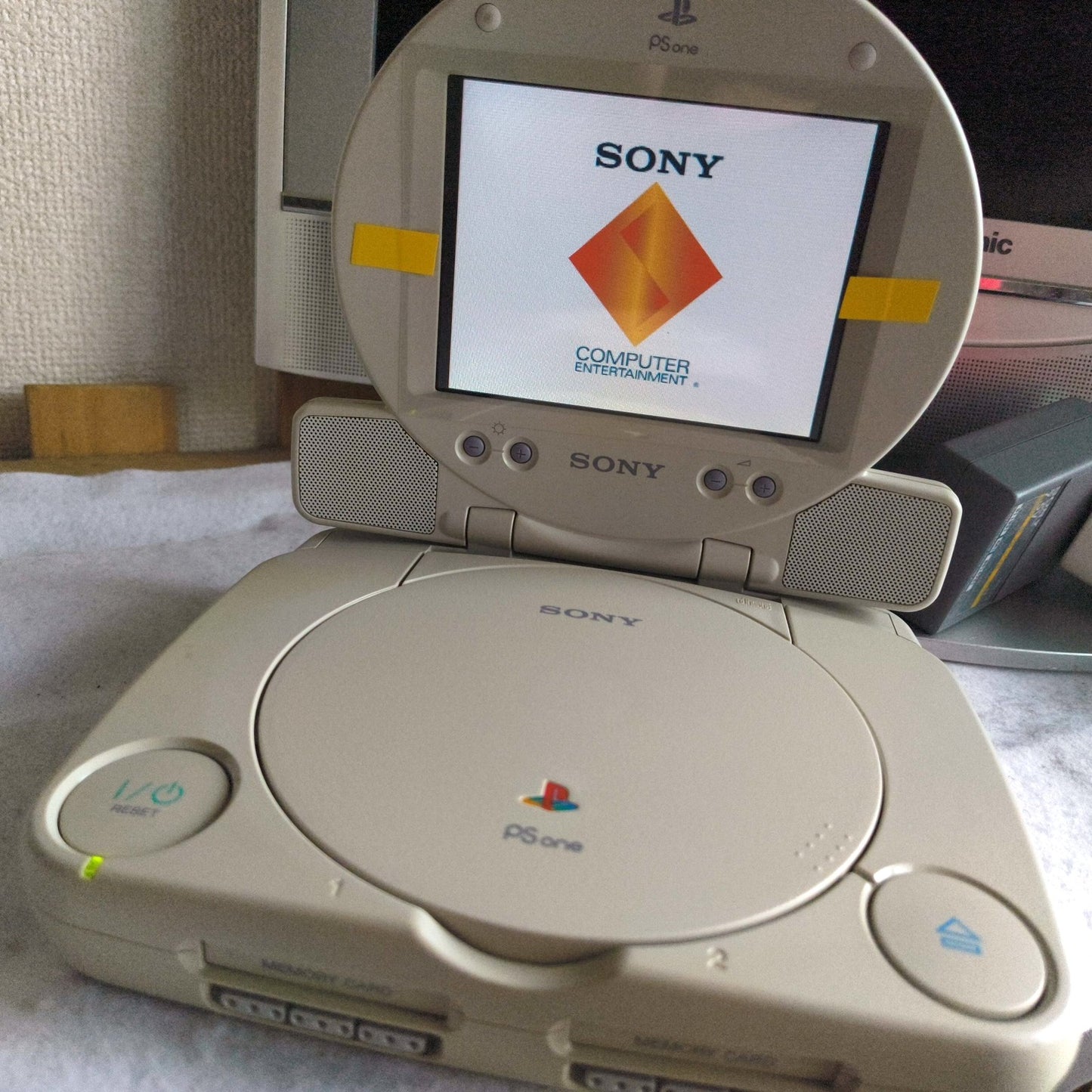 Sony PlayStation PS one Console, LCD monitor, PSU, Controller, Box set, NTSC-J