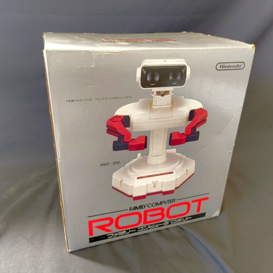 Nintendo Famicom Robot R.O.B. HVC-012 with Manual Box Start Pose Confirmed Japan