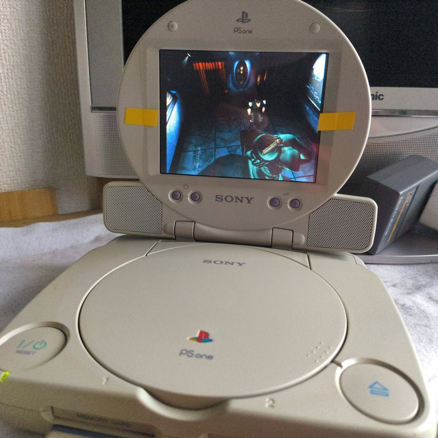 Sony PlayStation PS one Console, LCD monitor, PSU, Controller, Box set, NTSC-J