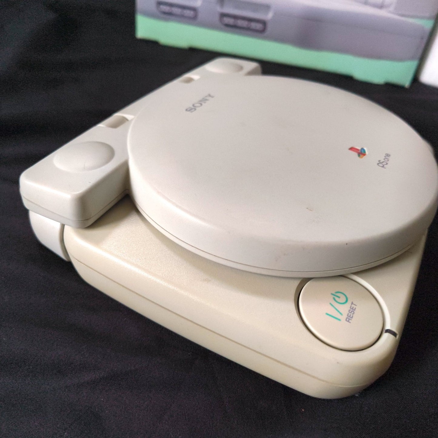Sony PlayStation PS one Console, LCD monitor, PSU, Controller, Box set, NTSC-J