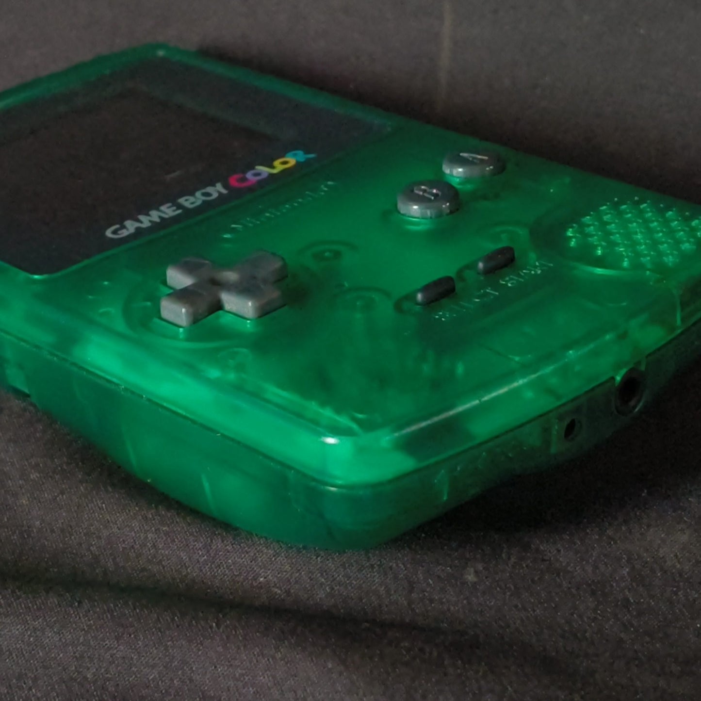 Nintendo Gameboy Color Toys R Us Limited edition Greeh console and Game, Working