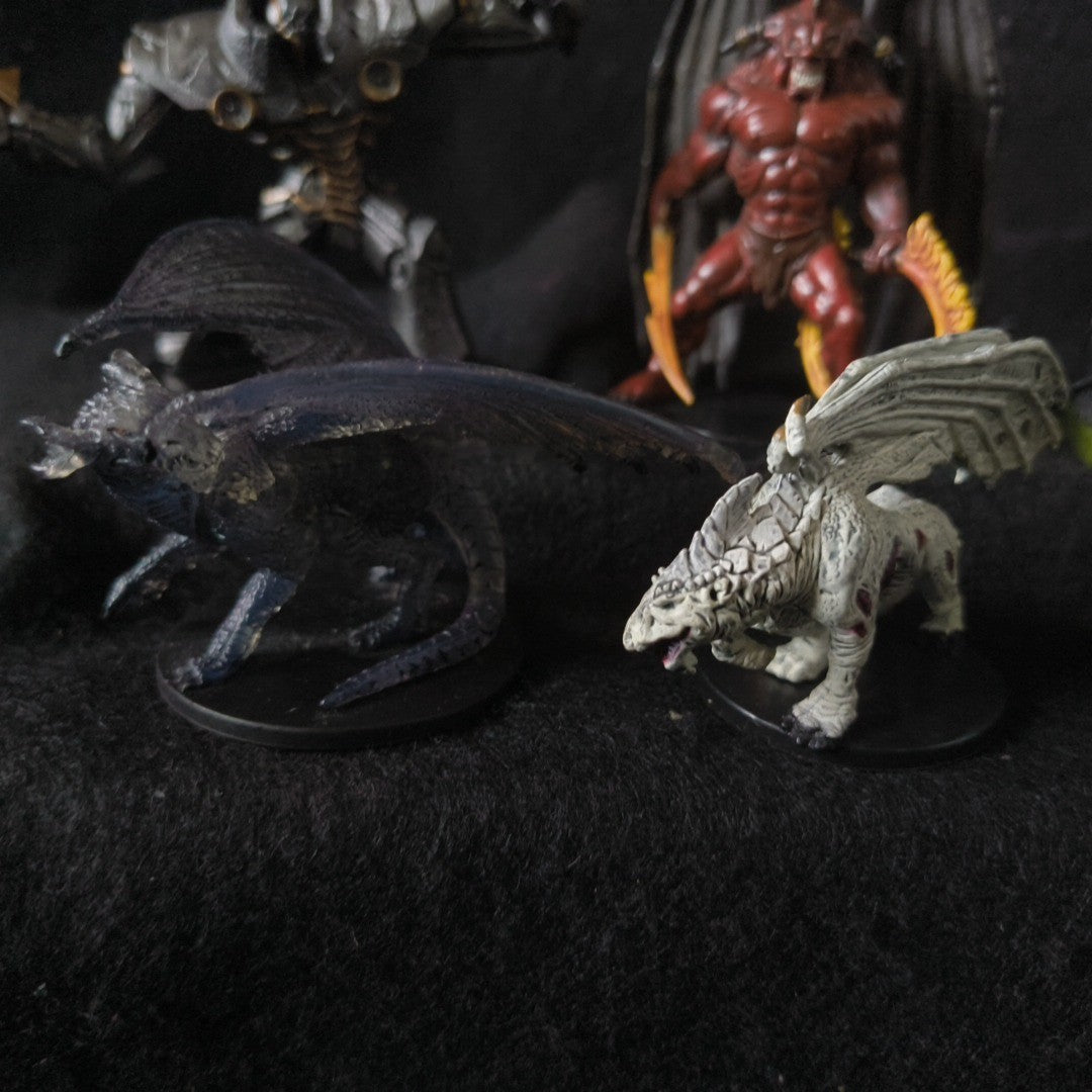 D&D Dungeons & Dragons Dreamblade Miniature Figures Lot WizKids Wizards TTRPG