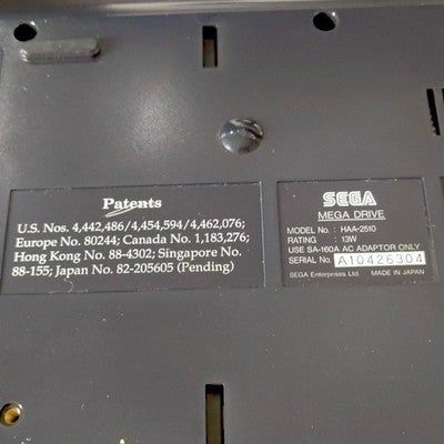 Sega Mega Drive Console System with Controller and AC Adapter Working Japan