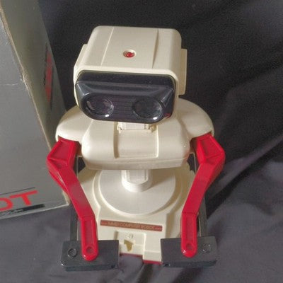Vintage 1985 Nintendo Famicom Robot R.O.B. HVC-012 Box Manual Japan For Parts