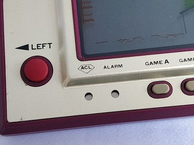 Vintage Nintendo Game and Watch Helmet LSI Screen Handheld Game Japan Working
