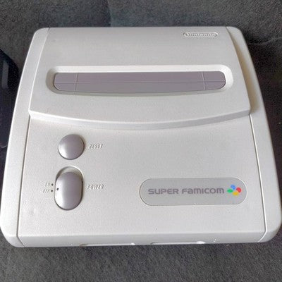 Nintendo Super Famicom Jr Console Set with Pad AC Adapter Games Working Japan