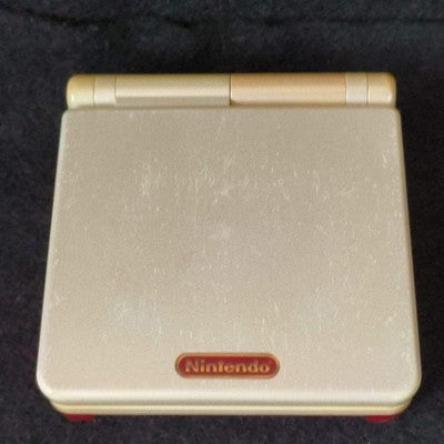 Nintendo GAMEBOY ADVANCE SP Console Famicom color edition and game set, Working