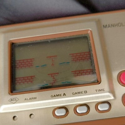 Nintendo Game and Watch Gold Manhole Boxed Complete Set Working Japan Import