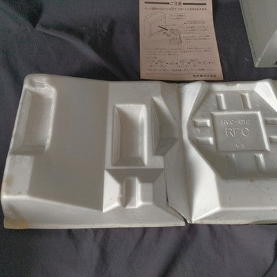 Nintendo Famicom Robot R.O.B. Robotic Operating Buddy with Manual Box Japan