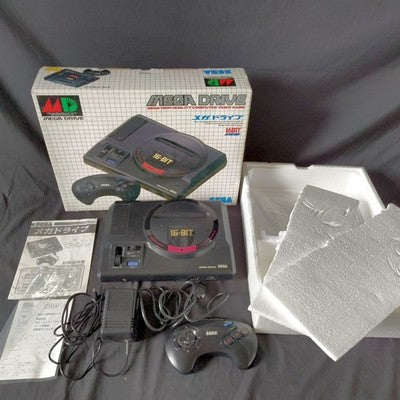 Sega Mega Drive Console System with Controller and AC Adapter Working Japan