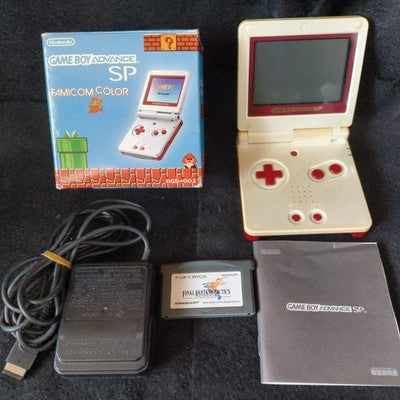 Nintendo GAMEBOY ADVANCE SP Console Famicom color edition and game set, Working