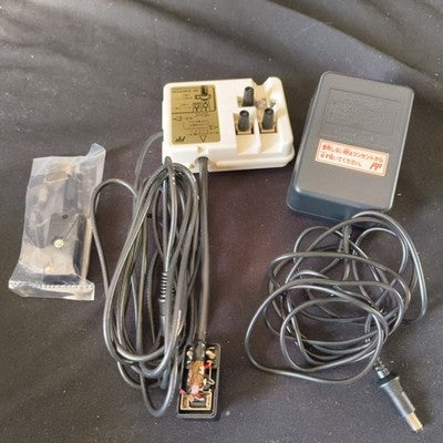 Famicom HVC-001 Console Nintendo Boxed 2 Controllers AC Adapter Working Japan