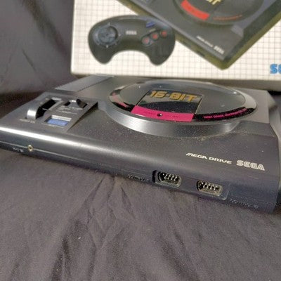 Sega Mega Drive Console System with Controller and AC Adapter Working Japan