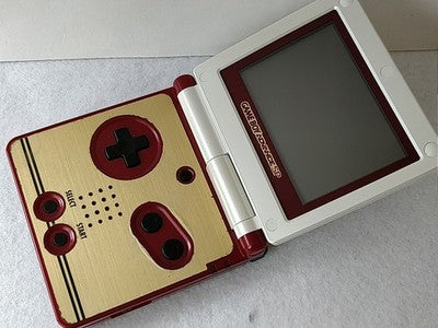 Nintendo Game Boy Advance SP Famicom 20th Anniversary Edition Boxed Working