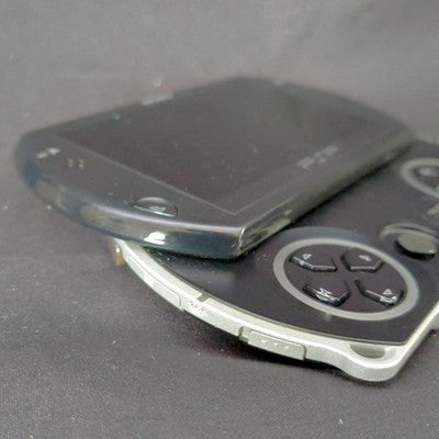 Sony PSP Go Console Boxed Japan For Parts Not Working Junk Dead Battery Rare