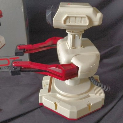 Vintage 1985 Nintendo Famicom Robot R.O.B. HVC-012 Box Manual Japan For Parts
