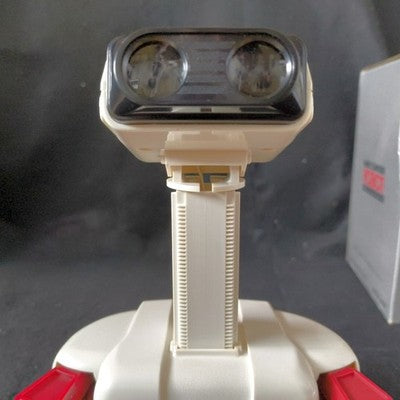 Nintendo Famicom Robot R.O.B. HVC-012 with Original Box and Manual Set Japan
