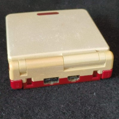Nintendo GAMEBOY ADVANCE SP Console Famicom color edition and game set, Working