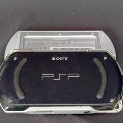 Sony PSP Go Console Boxed Japan For Parts Not Working Junk Dead Battery Rare
