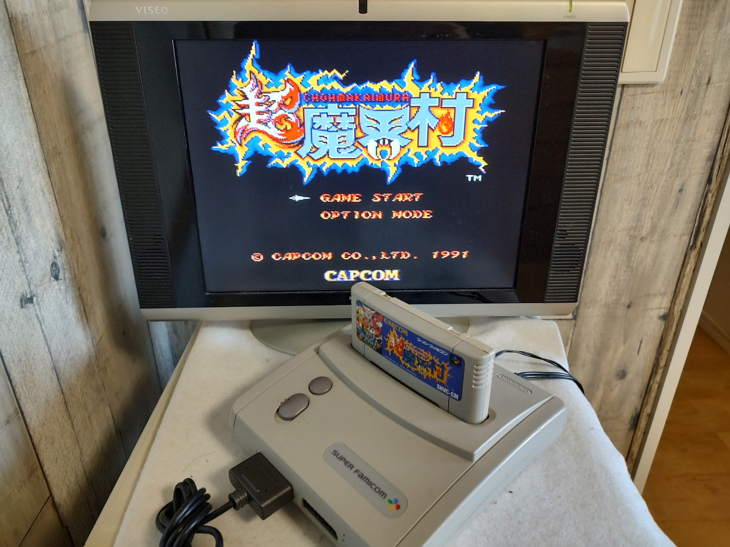 Nintendo Super Famicom Jr. (SNES) Console w/Pad, AV cable, PSU, Box set, Working