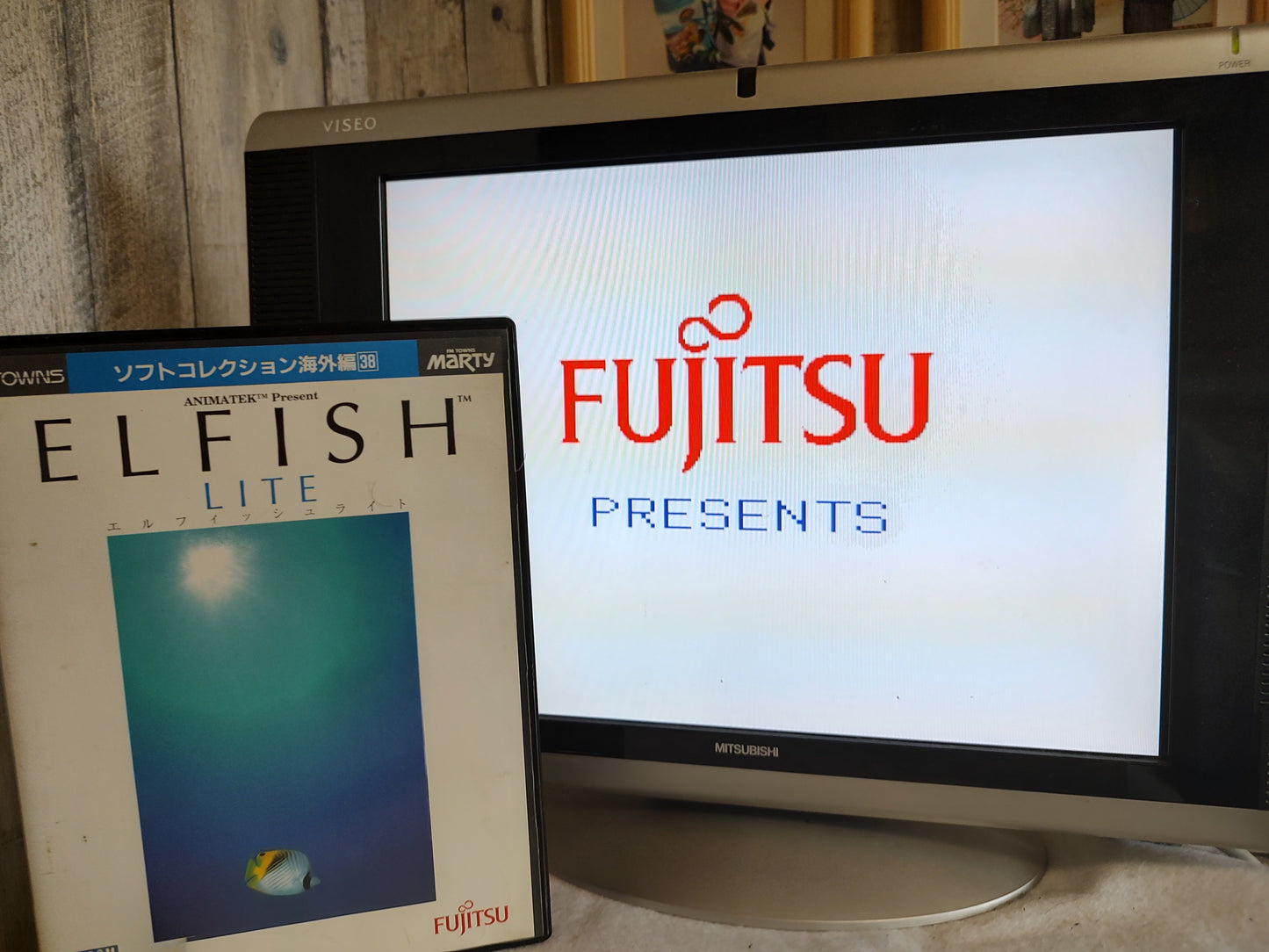 ELFISH Lite FM TOWNS AQUARIUM Game, W/Manual and Box set, tested-ef0504-2