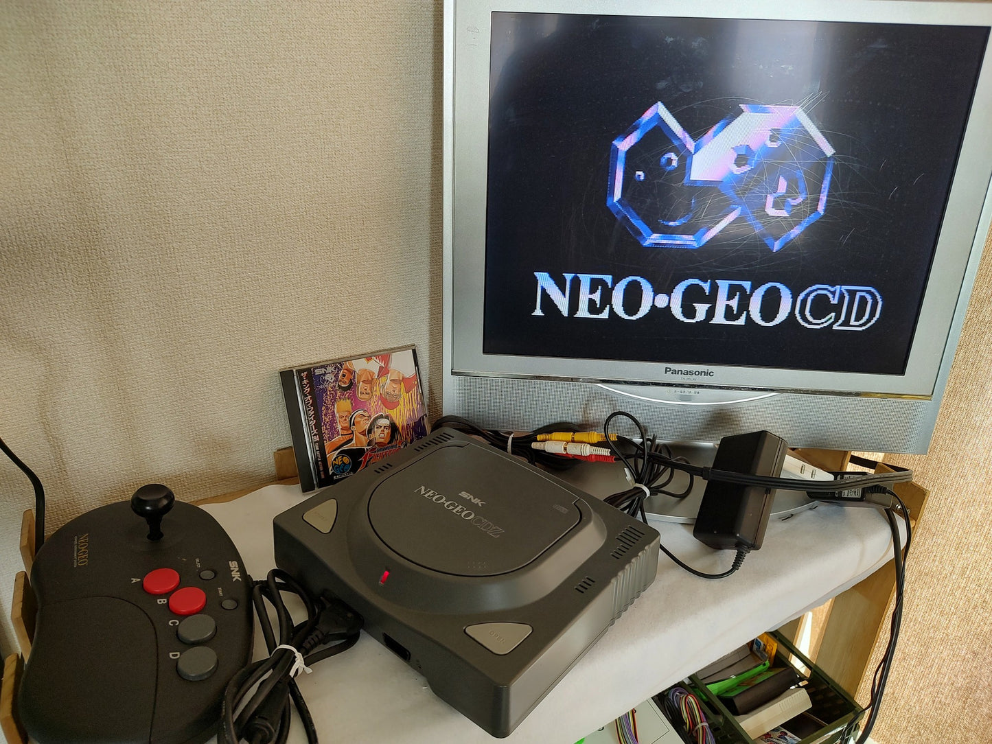 SNK NEO GEO CDZ NGCD Console System,w/Controller,AC Adapter,AV Cable,Game-f1014- - Hakushin Retro Game shop