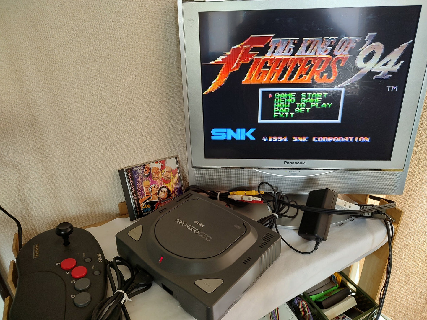 SNK NEO GEO CDZ NGCD Console System,w/Controller,AC Adapter,AV Cable,Game-f1014- - Hakushin Retro Game shop