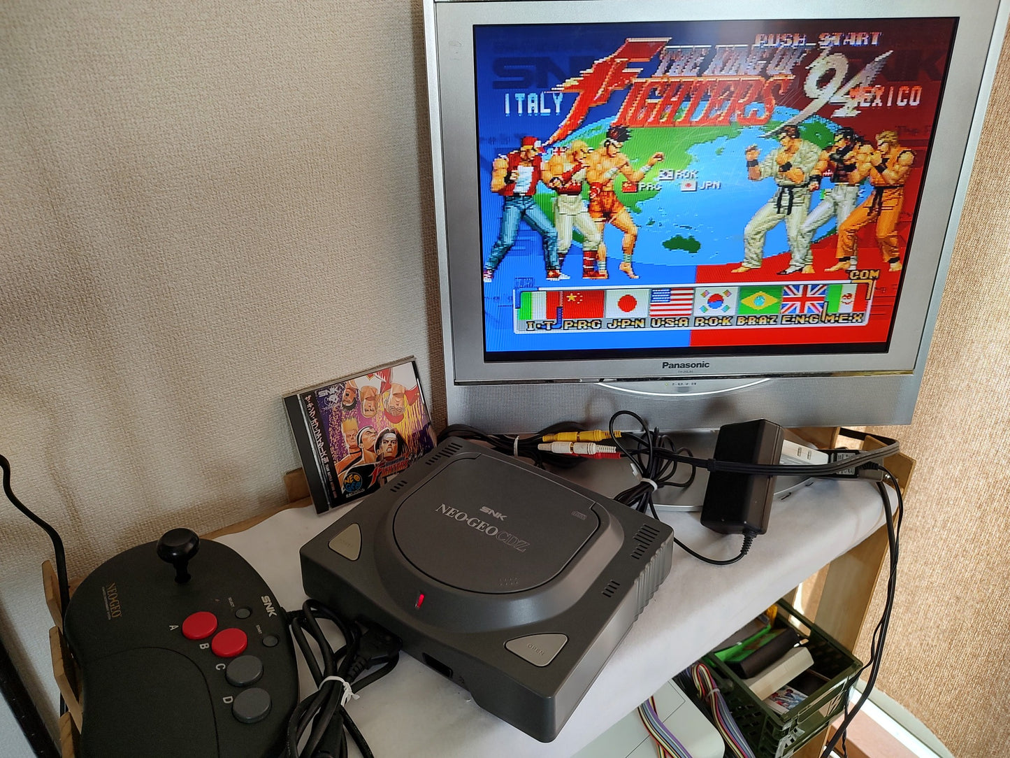 SNK NEO GEO CDZ NGCD Console System,w/Controller,AC Adapter,AV Cable,Game-f1014- - Hakushin Retro Game shop