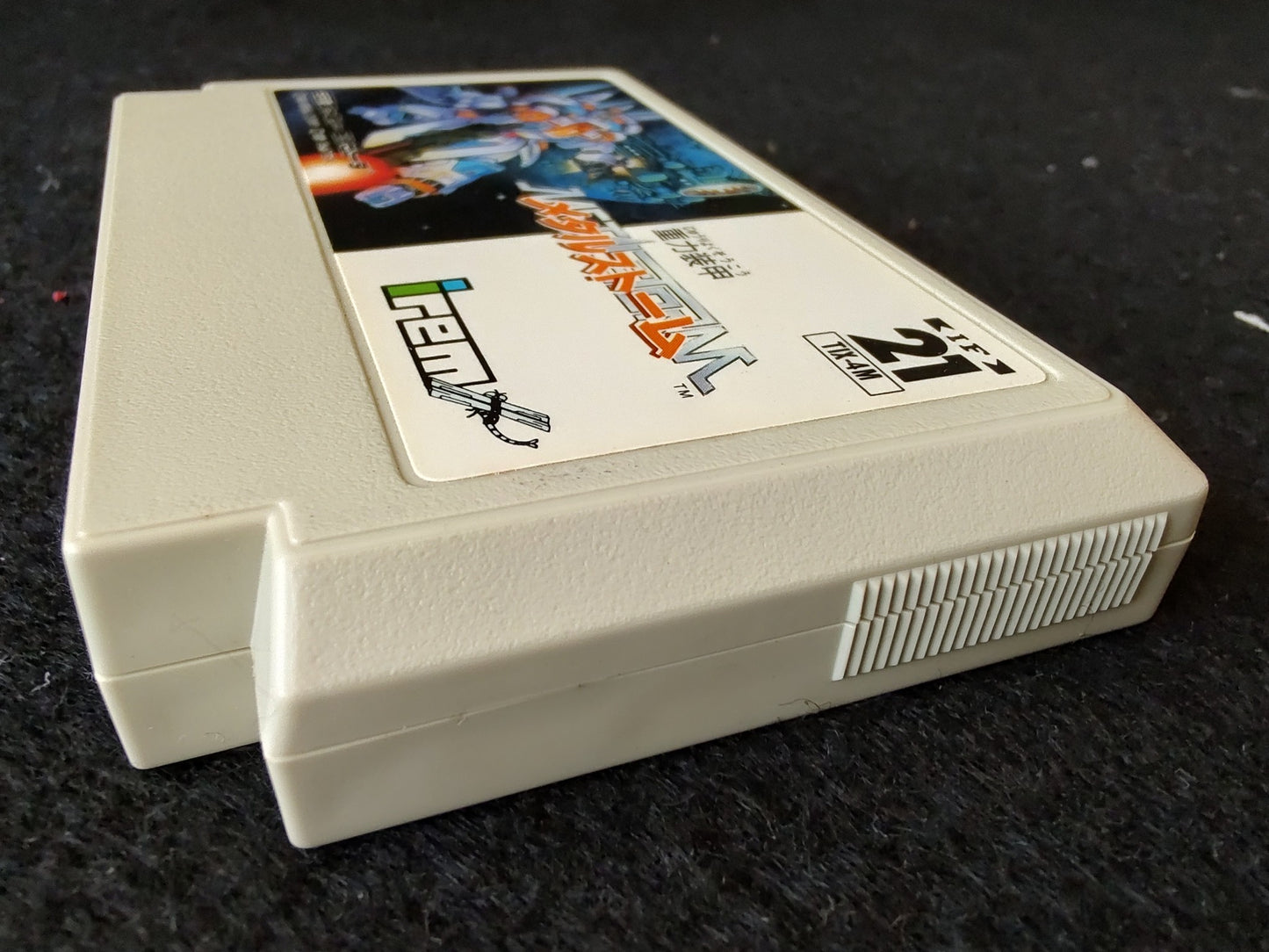 Juuryoku Soukou Metal Storm Nintendo FAMICOM(NES) Cartridge and Manual set-f1018